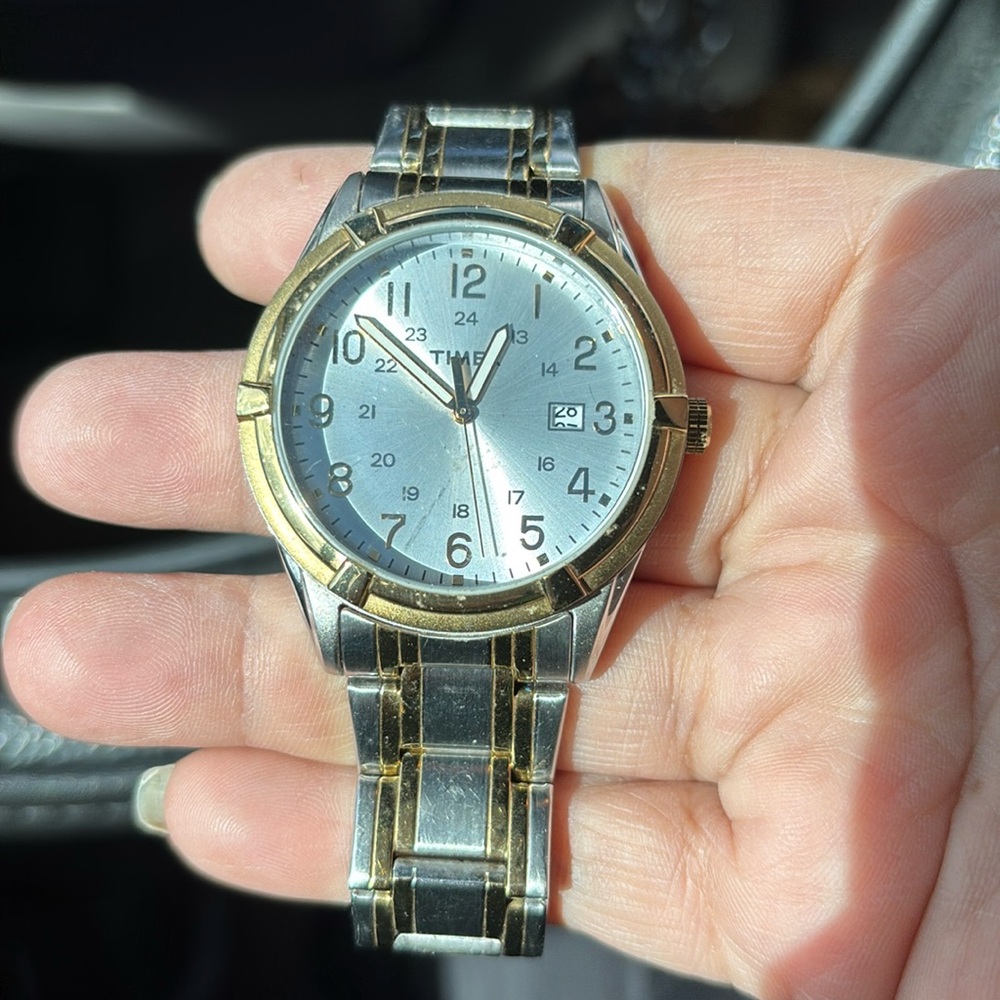 Timex watch…used..needs battery